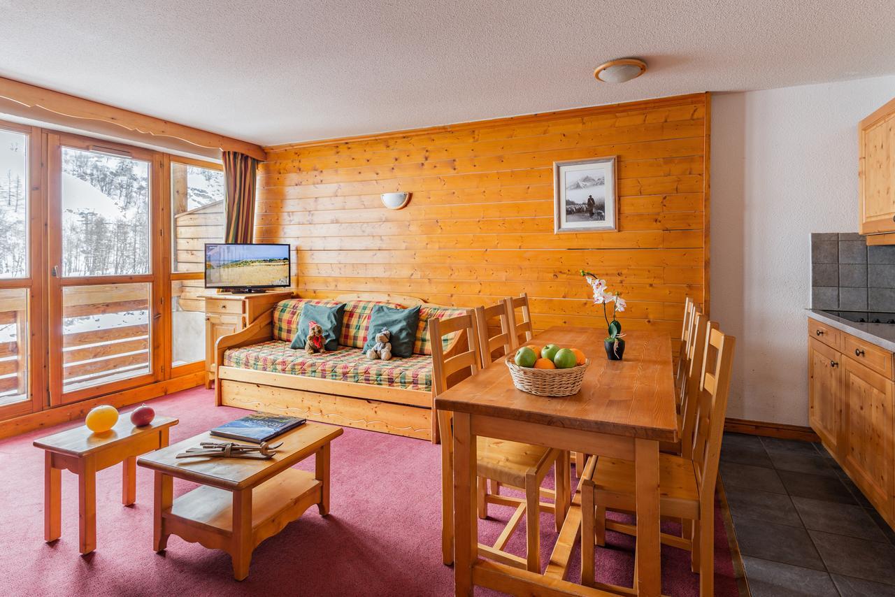 Travelski Home Select - Residence Les Chalets Du Galibier Valloire Exterior foto